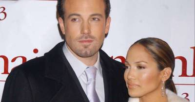 'Loved-up' Jennifer Lopez and Ben Affleck take their kids to Universal Studios - www.msn.com