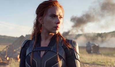 Scarlett Johansson’s ‘Black Widow’ suit fires up fans, but Hollywood stays silent - nypost.com