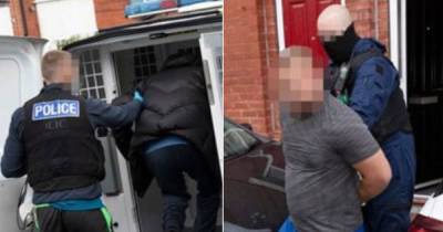 Six people arrested, machete, axes, and dogs seized in police raids aimed at smashing north Manchester cocaine gangs - www.manchestereveningnews.co.uk - Manchester