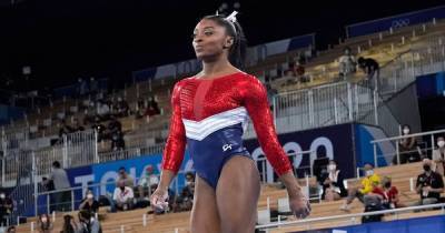 Simone Biles Felt ‘Confused,’ Couldn’t ‘Tell Up From Down’ During Tokyo Olympics Vault: ‘I Didn’t Quit’ - www.usmagazine.com - Tokyo