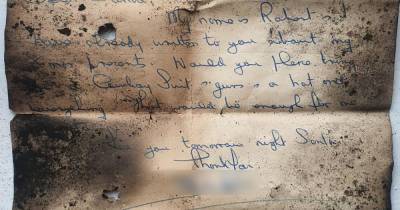 Chimney sweep finds boy's letter to Santa - 60 years after he wrote it - www.dailyrecord.co.uk - Santa