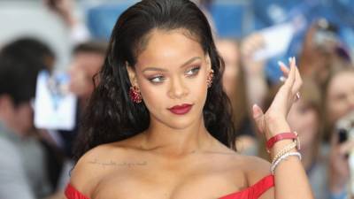 Rihanna Just Put a Hot Girl Twist on the French Manicure - www.glamour.com - France - New York