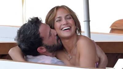 Jennifer Lopez and Ben Affleck are all loved up as they pack on the PDA during steamy Italian vacation - www.foxnews.com - Italy