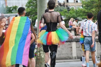 Chicago suburb to repeal law prohibiting people from wearing “opposite-sex” clothing - www.metroweekly.com - Chicago - Illinois