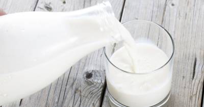 Shoppers issued with milk shortage warning from dairy giant as it faces supply crisis - www.manchestereveningnews.co.uk - Britain