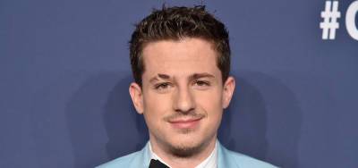 Charlie Puth Shows Off Hot Bod in New Shirtless Selfies! - www.justjared.com