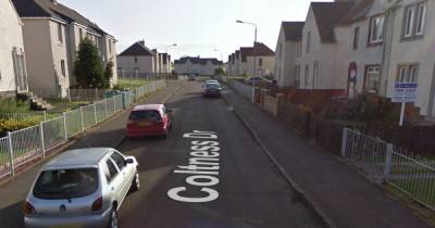 Man injured and 'severely shaken' after being robbed at knifepoint in Bellshill - www.dailyrecord.co.uk