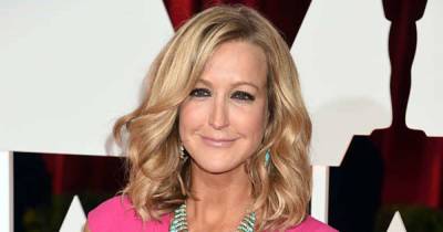 Lara Spencer's beach photo during tropical vacation is stunning - www.msn.com