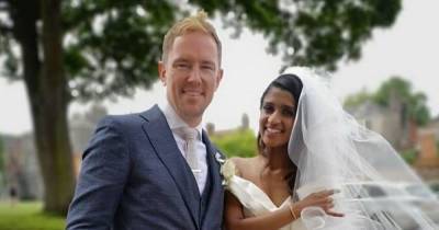 Simon Thomas finds happiness again as he marries Derrina Jebb four years after his wife's tragic death - www.manchestereveningnews.co.uk