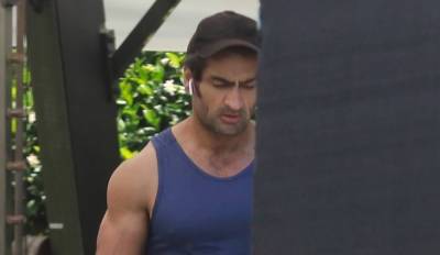 Kumail Nanjiani Gets His Workout In on Fourth of July! - www.justjared.com - Los Angeles