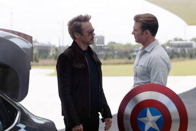 Robert Downey-Junior - Scarlett Johansson - Chris Evans - Tom Holland - Tony Stark - Robert Downey Jr. unfollows Marvel co-stars, sends fans into a tizzy - nypost.com