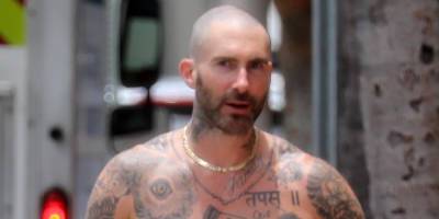 Adam Levine Goes Shirtless While Arriving For 4th of July Workout - www.justjared.com - Miami - Florida