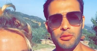 Britney Spears, Sam Asghari have reportedly talked about marriage - www.wonderwall.com - Los Angeles - Hawaii