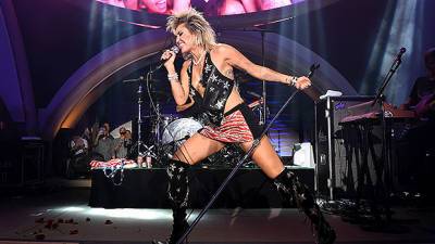Miley Cyrus Rocks Plunging Leather Top As She Advocates For Britney Spears At 4th Of July Show - hollywoodlife.com - USA - Las Vegas - Tennessee