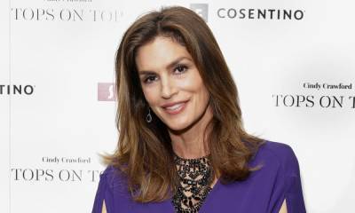 Cindy Crawford showed off her athletic side by taking a surf lesson over the weekend - us.hola.com