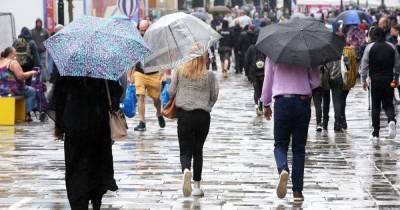 UK weather forecast: Heavy rain for some, with others seeing sunny spells - www.manchestereveningnews.co.uk - Britain