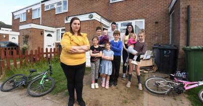 Mum says family-of-10 are 'living on top of each other' in three bedroom council house - www.manchestereveningnews.co.uk - Birmingham - county Wood