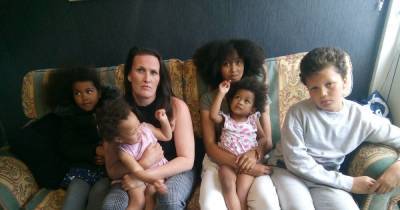Homeless mum of six slept in small room with five of her children for two weeks - now she faces eviction - www.manchestereveningnews.co.uk - Manchester