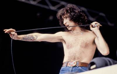 Family of AC/DC’s Bon Scott launch fan site on late singer’s 75th birthday - www.nme.com - Australia
