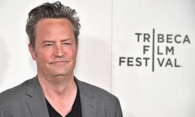 Matthew Perry's appearance causes a stir in photo post-breakup - hellomagazine.com