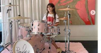 Travis Barker buys drums for Penelope Disick - www.msn.com