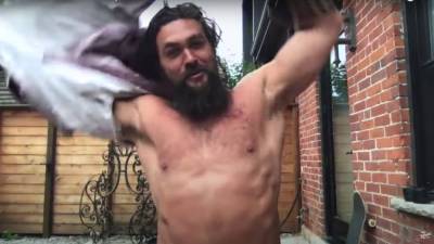 Jason Momoa Strips Down in Virtual Late Night Interview to Perform 'Sexy' Tasks - www.etonline.com