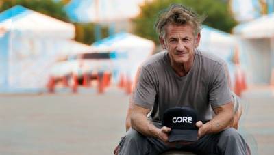 Sean Penn Keeps It All In The Family With ‘Flag Day’ At Cannes - deadline.com