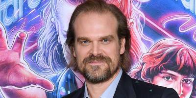 David Harbour Explains Why He Shared 'Black Widow' Spoilers with Two Specific People - www.justjared.com