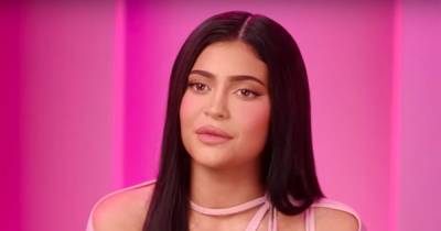 Kylie Jenner Reflects on Launching Kylie Cosmetics: ‘It’s Weird That This Is My Life Now’ - www.usmagazine.com