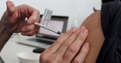 NHS Lanarkshire launches drop-in vaccine clinics for 16 and 17-year-olds - www.dailyrecord.co.uk