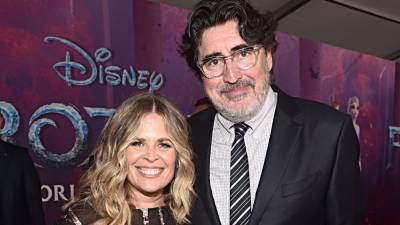 Alfred Molina Marries 'Frozen' Director Jennifer Lee -- and Jonathan Groff Officiates - www.etonline.com