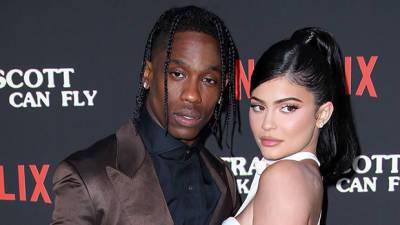Travis Scott Leads Birthday Tributes To Kylie Jenner on Her 24th: See More From The KarJenner Fam - hollywoodlife.com