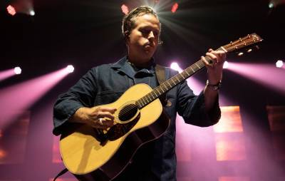 Jason Isbell cancels tour date after venue didn’t “comply” with his vaccine policy - www.nme.com - USA - Texas