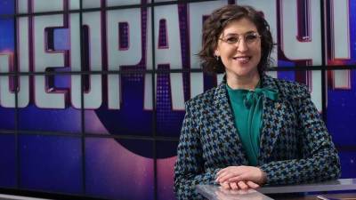 No, New ‘Jeopardy!’ Host Mayim Bialik Isn’t an Anti-Vaxxer - thewrap.com