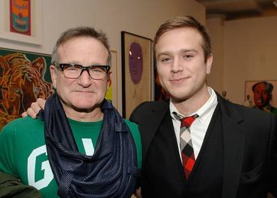 Robin Williams’ Son Shares Emotional Tribute To Late Father On 7th Anniversary Of His Death - etcanada.com