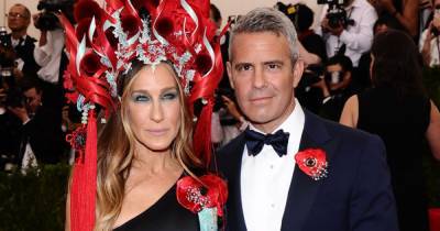 Andy Cohen and ‘Date’ Sarah Jessica Parker Might Be Skipping the 2021 Met Gala — Here’s Why - www.usmagazine.com