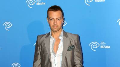 'Swim' star Joey Lawrence says upcoming film is an 'escapism' from real life - www.foxnews.com