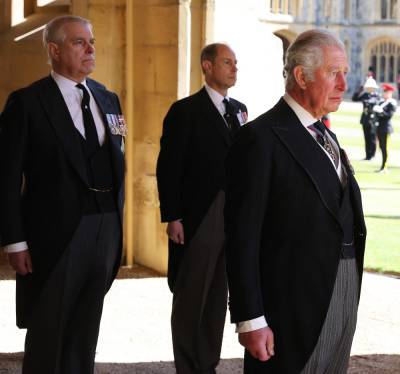 Andrew Princeandrew - Jeffery Epstein - Charles Princecharles - Roberts Giuffre - Prince Charles Deems Prince Andrew’s Return To Royal Duties ‘Not Possible’ After Sexual Assault Case - etcanada.com - Virginia