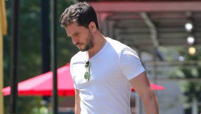 Kit Harington Spotted Picking Up His Suit Ahead of 'Fallon' Taping - www.justjared.com - New York