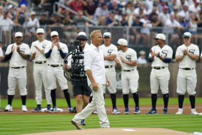 ‘Field Of Dreams’ Game Features Drama, Nostalgia, And Kevin Costner In A Starring Role - deadline.com - state Iowa - city Chicago, county White