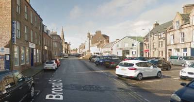 Man found dead on Scots street as emergency services race to scene - www.dailyrecord.co.uk - Scotland