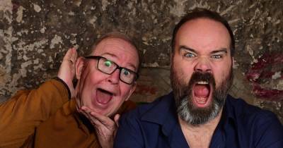 Still Game fans go wild for 'Craiglang Oyster' after Ford Kiernan unveils 'roll and whisky' creation - www.dailyrecord.co.uk - county Jack