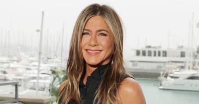 ‘Hot Hollywood’ Podcast: Jennifer Aniston Wins ‘Spiciest Moment of the Week’: Find Out Why - www.usmagazine.com