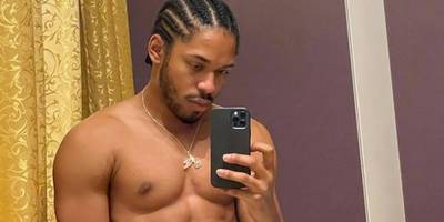 Kelvin Harrison Jr. Shares Shirtless Selfie in Summer Update - www.justjared.com