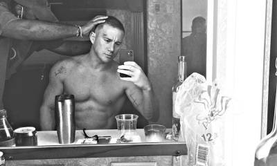 Channing Tatum posts shirtless selfie in celebration of wrapping new movie - us.hola.com - city Lost