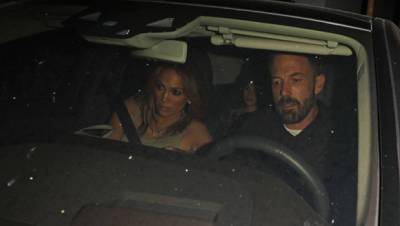 Ben Affleck J.Lo Prove To Be Inseparable As He Visits Her On Set Amidst Romance - hollywoodlife.com - Los Angeles