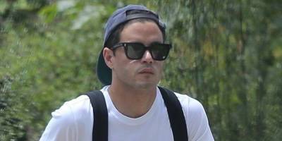 Rami Malek Makes His Way to Another Private Tennis Lesson - www.justjared.com