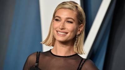 Hailey Bieber Shares Her 3 Must-Have Items for Fall - www.etonline.com
