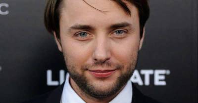 Vincent Kartheiser: Mad Men actor accused of on-set ‘juvenile behaviour and ‘inappropriate’ comments - www.msn.com