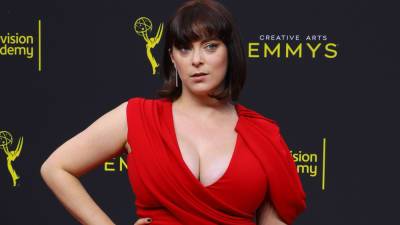 Rachel Bloom reveals she underwent breast reduction surgery: 'I already feel more comfortable' - www.foxnews.com